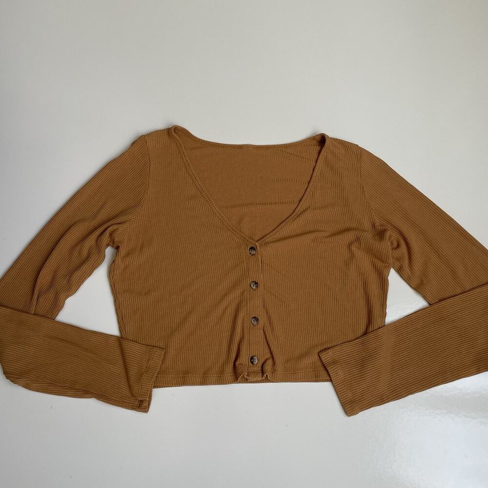 Alo Yoga Ribbed Cropped Whisper Cardigan Tan Camel Women’s size Medium Read